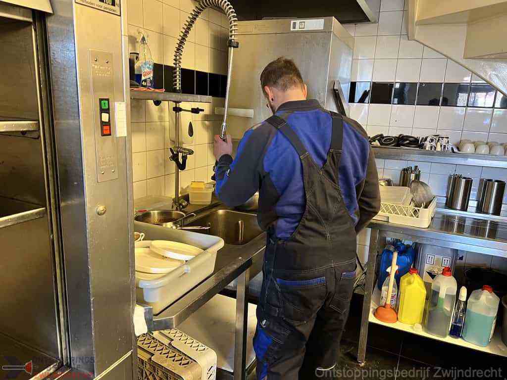 Ontstoppen Gootsteen Zwijndrecht Ontstoppen Gootsteen Zwijndrecht